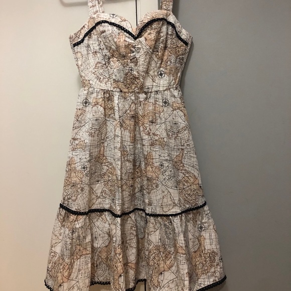 World Map Dress - Picture 1 of 3